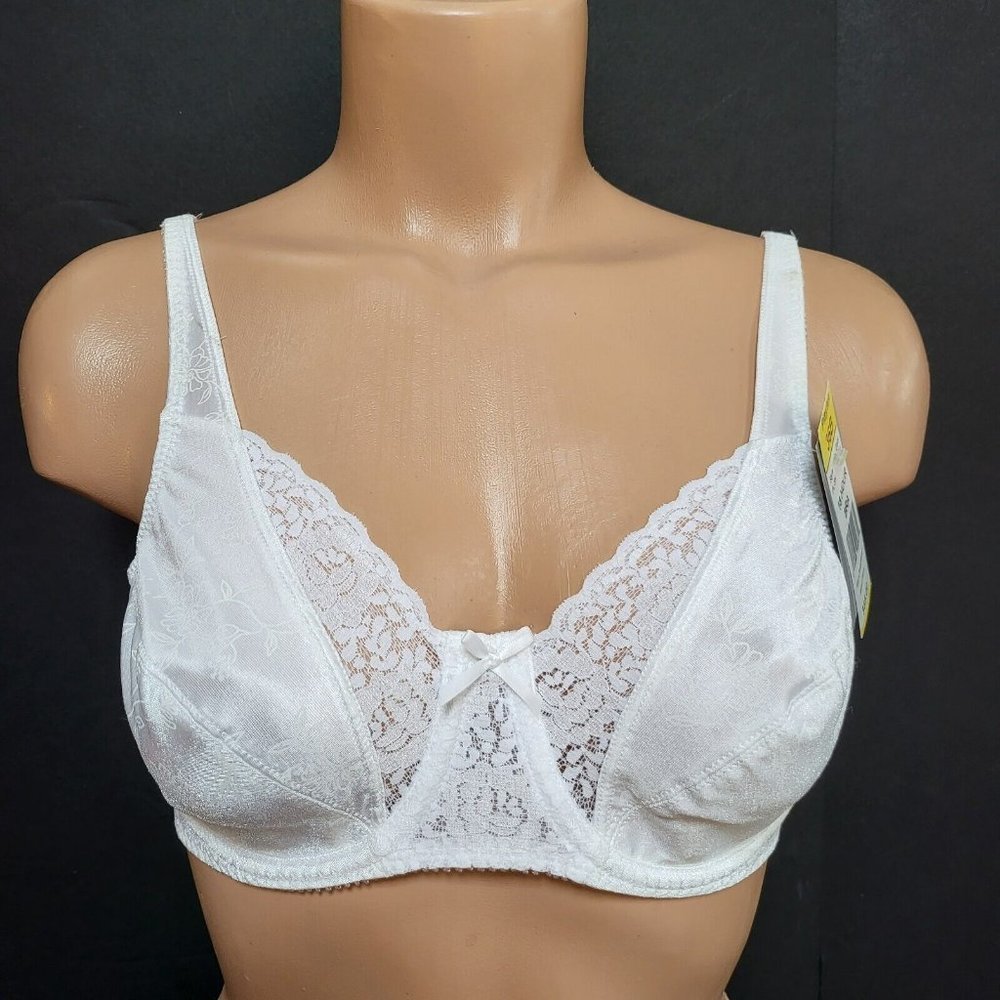 Playtex Secrets 36B Full-Figure UW Lace White Bra -  US4422 - NWT